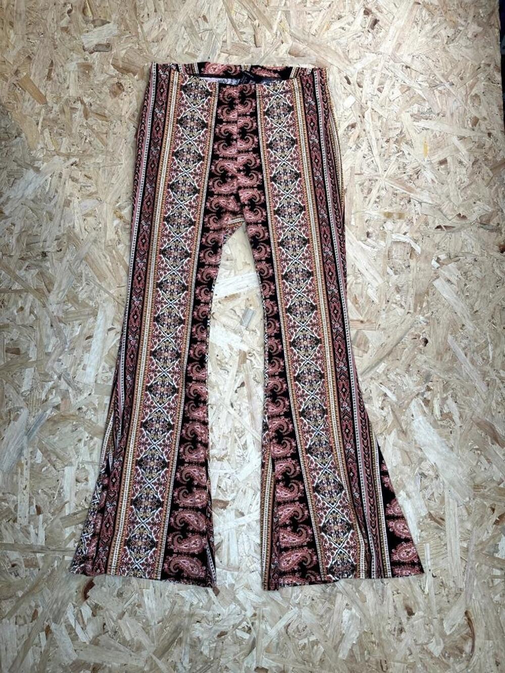 Forever 21 Plus Flare Pants Womens 0X Multicolor Paisley Boho Bell Bottom